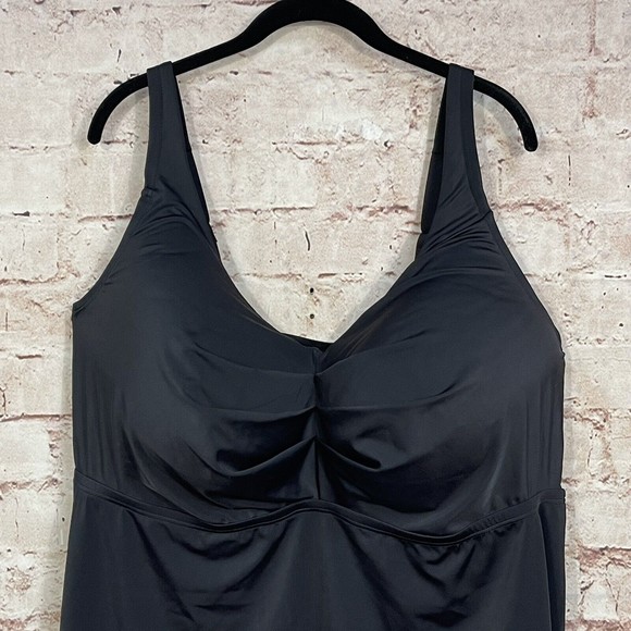 NWT Swimsuits for All Plus Size 46G Black Tankini Top Only - Picture 3 of 11